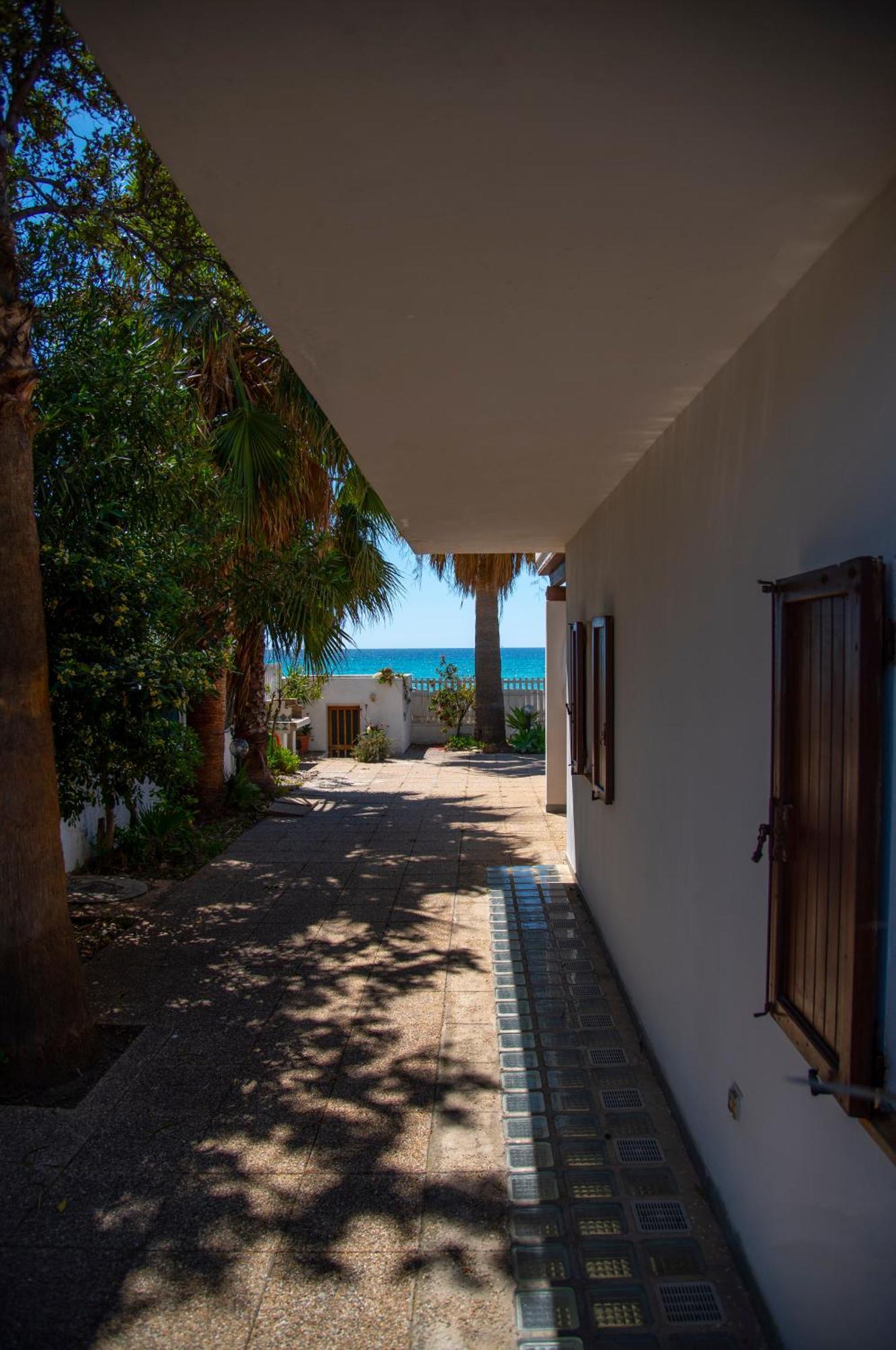 Villa By The Beach Sant'Andrea  Exterior foto